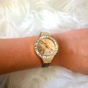 Vintage-inspired Watch